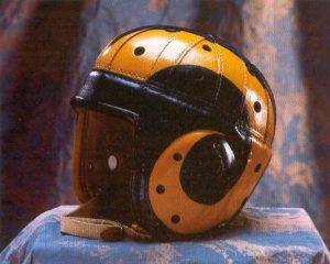Cleveland Rams - erster bemalter Helm