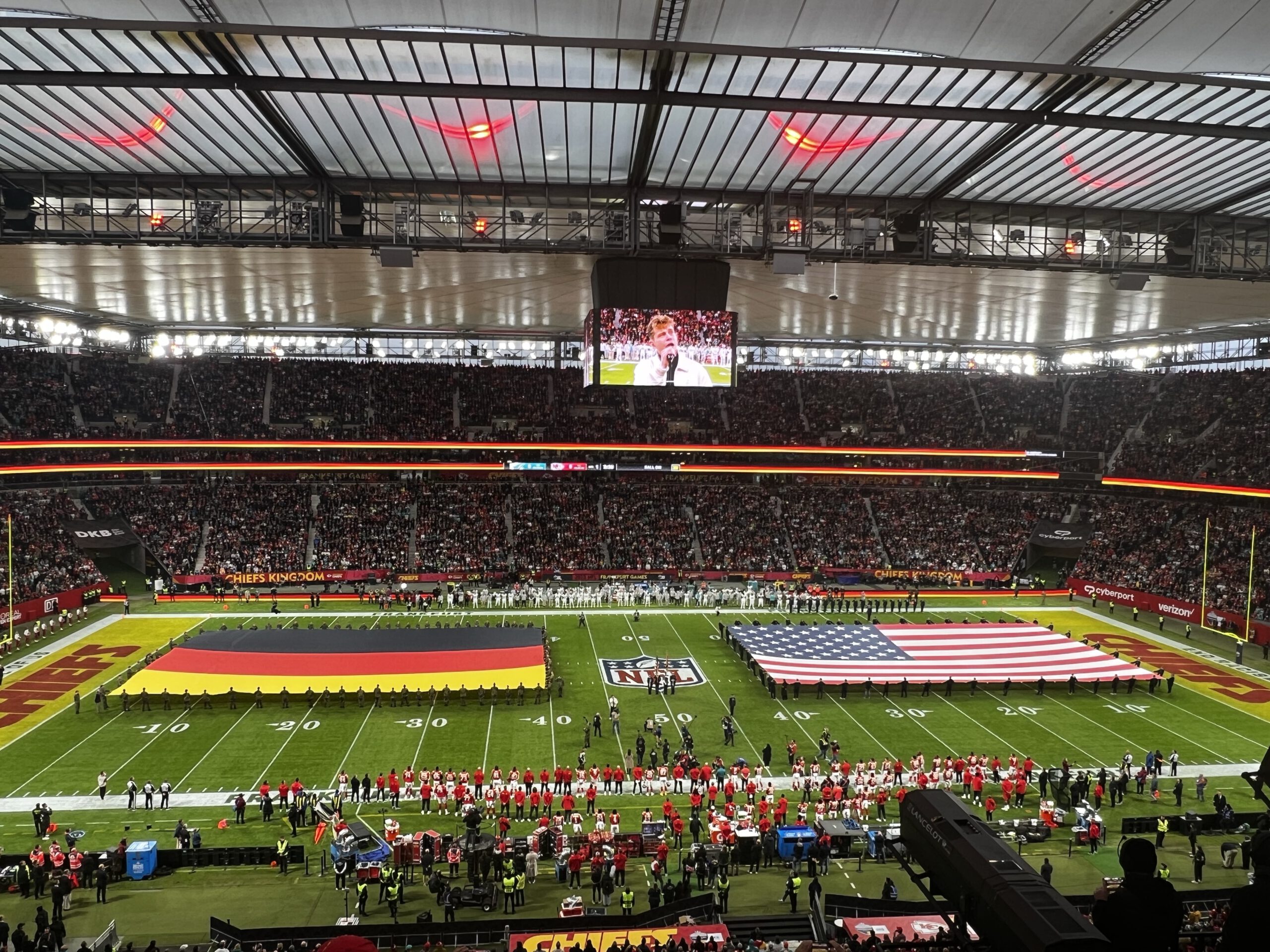 Dolphins vs. Chiefs in Frankfurt - Titel
