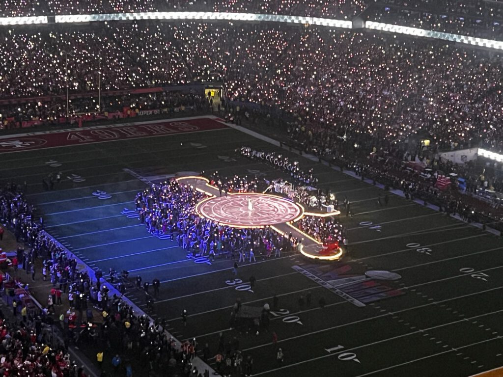 Es gab viele Halbzeitshows. Aber welche war die beste Super Bowl Halftime Show aller Zeiten?